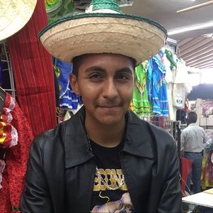 Meet your Posher, Ray